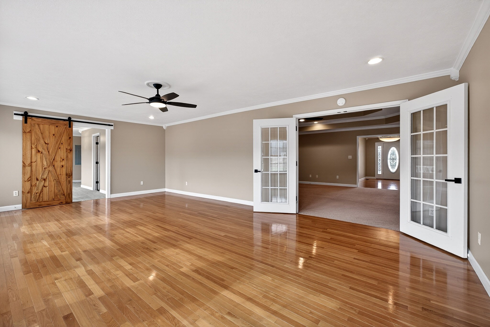 2408 Shellsford Road McMinnville, TN 37110 - Photo 42 of 60 a view of empty room with wooden floor and fan
