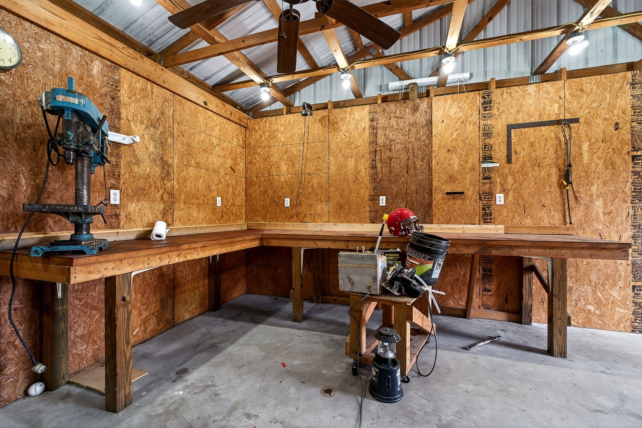 2408 Shellsford Road McMinnville, TN 37110 - Photo 56 of 60 a room with musical instruments