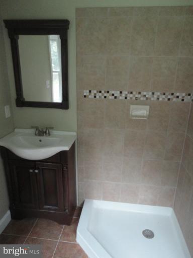 26545 Ridge Road Damascus, MD 20872 - Photo 19 of 30 Bath
