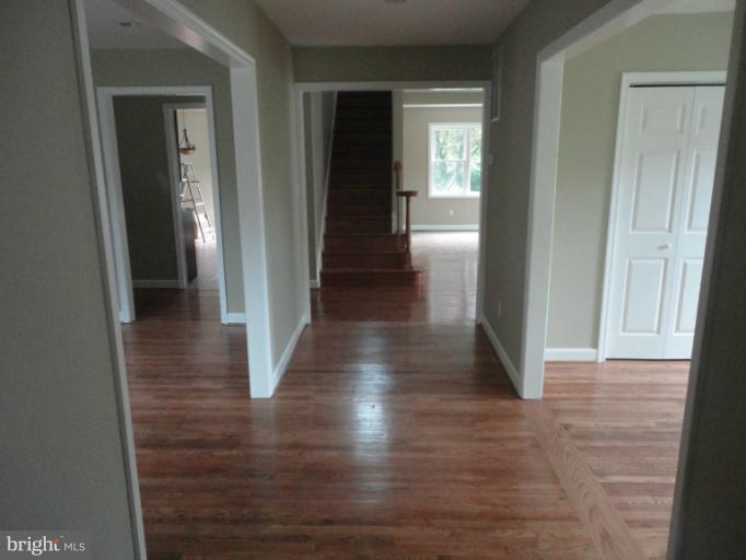 26545 Ridge Road Damascus, MD 20872 - Photo 22 of 30 Interior (General)