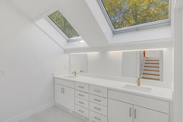 $1,049,500 | 53 Lawrence Road, Boxford, MA 01921