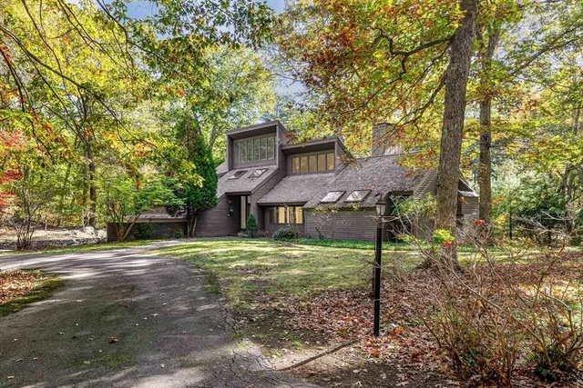 $1,049,500 | 53 Lawrence Road, Boxford, MA 01921