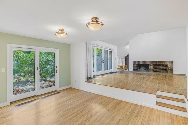 $1,049,500 | 53 Lawrence Road, Boxford, MA 01921