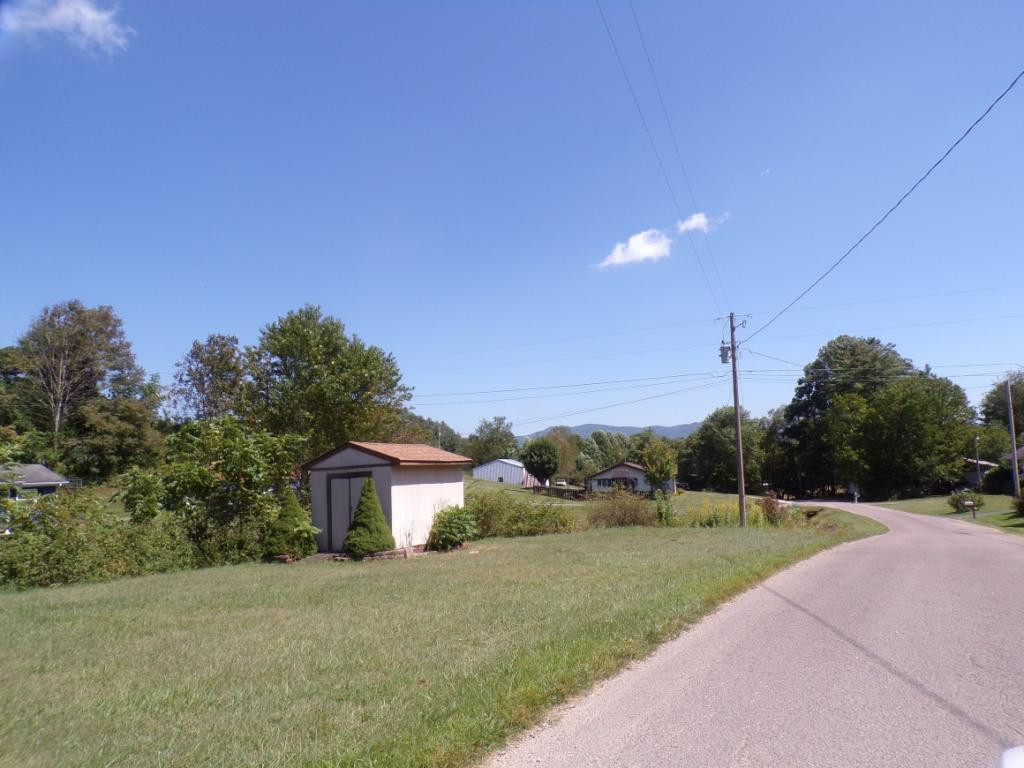 360 Corner Road Mountain City, TN 37683 - Photo 24 of 24 Photo 24