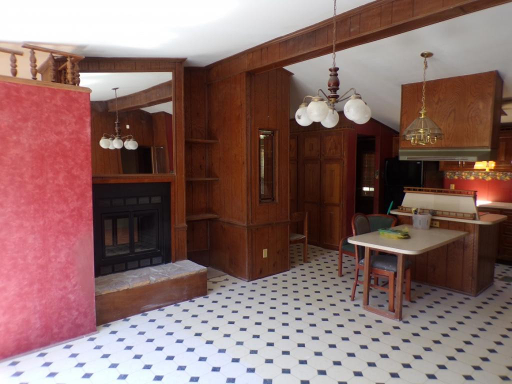 360 Corner Road Mountain City, TN 37683 - Photo 8 of 24 Photo 8