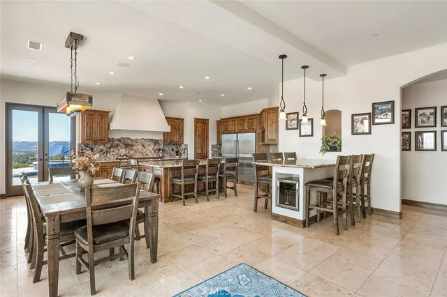 $1,898,000 | 38193 Vía Huerta, Murrieta, CA 92562