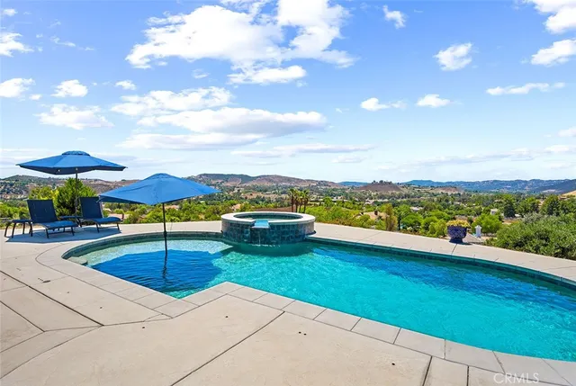 $1,898,000 | 38193 Vía Huerta, Murrieta, CA 92562