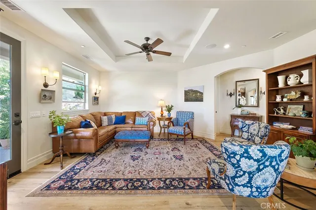 $1,898,000 | 38193 Vía Huerta, Murrieta, CA 92562