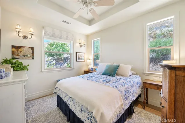 $1,898,000 | 38193 Vía Huerta, Murrieta, CA 92562