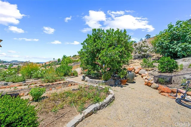 $1,898,000 | 38193 Vía Huerta, Murrieta, CA 92562
