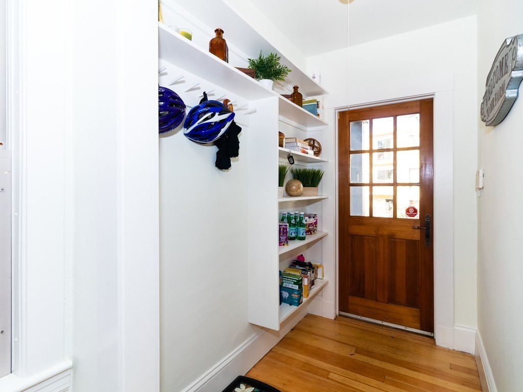27 Upland Road, Unit 1 Cambridge, MA 02140 - Photo 10 of 25 Gallery Image 10