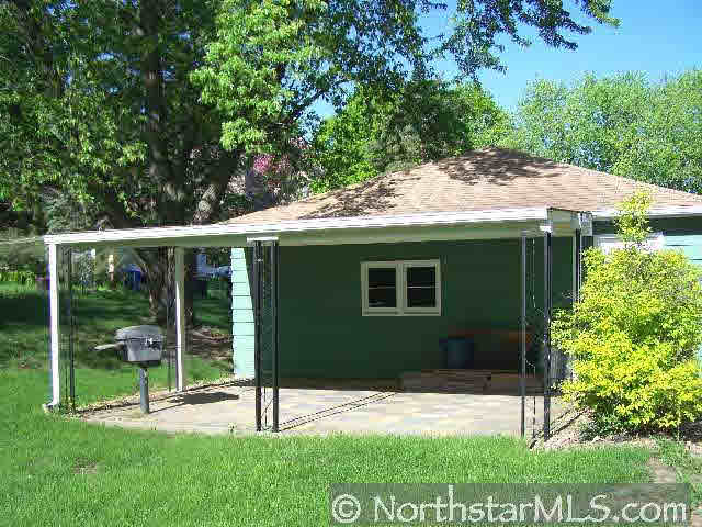 24885 Amlee Road Shorewood, MN 55331 - Photo 3 of 7