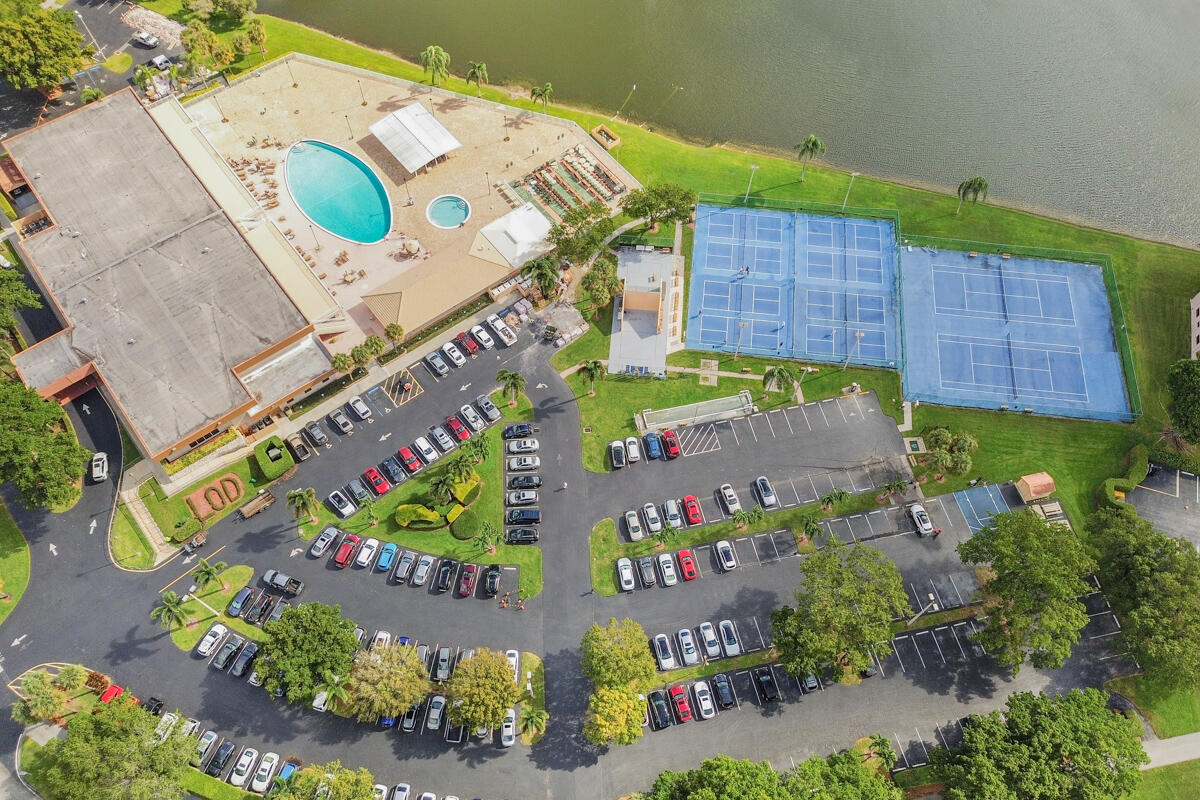 15072 Ashland Place, Unit 132 Delray Beach, FL 33484 - Photo 26 of 38