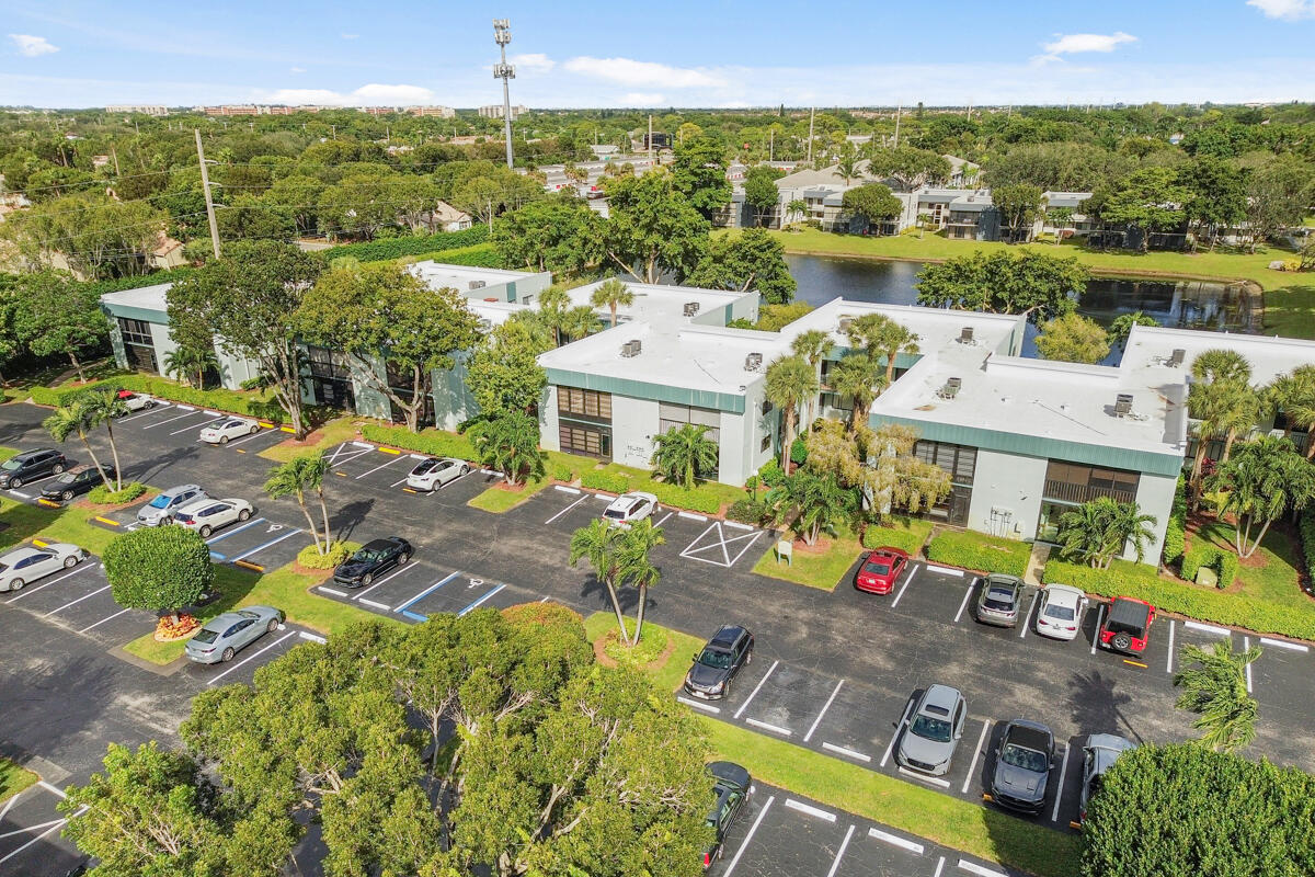 15072 Ashland Place, Unit 132 Delray Beach, FL 33484 - Photo 27 of 38 an aerial view