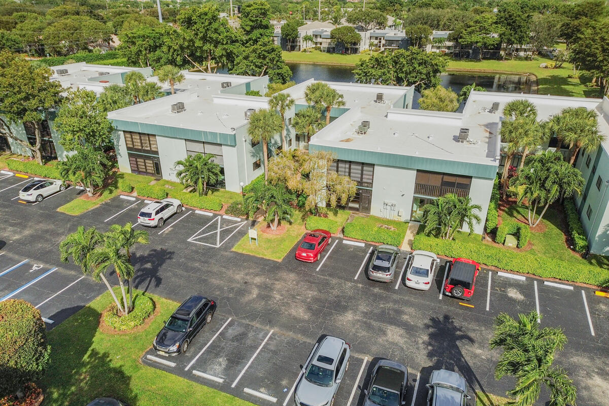 15072 Ashland Place, Unit 132 Delray Beach, FL 33484 - Photo 34 of 38 an aerial view of a house with a garden