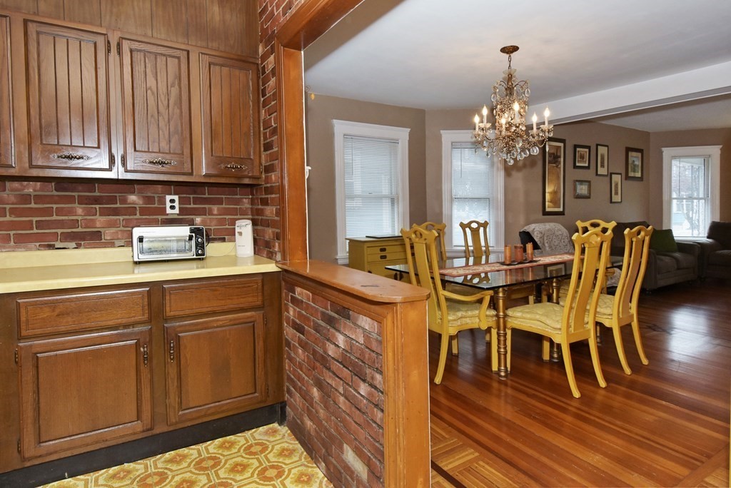 53 Highland Road Somerville, MA 02144 - Photo 15 of 32 Gallery Image 15