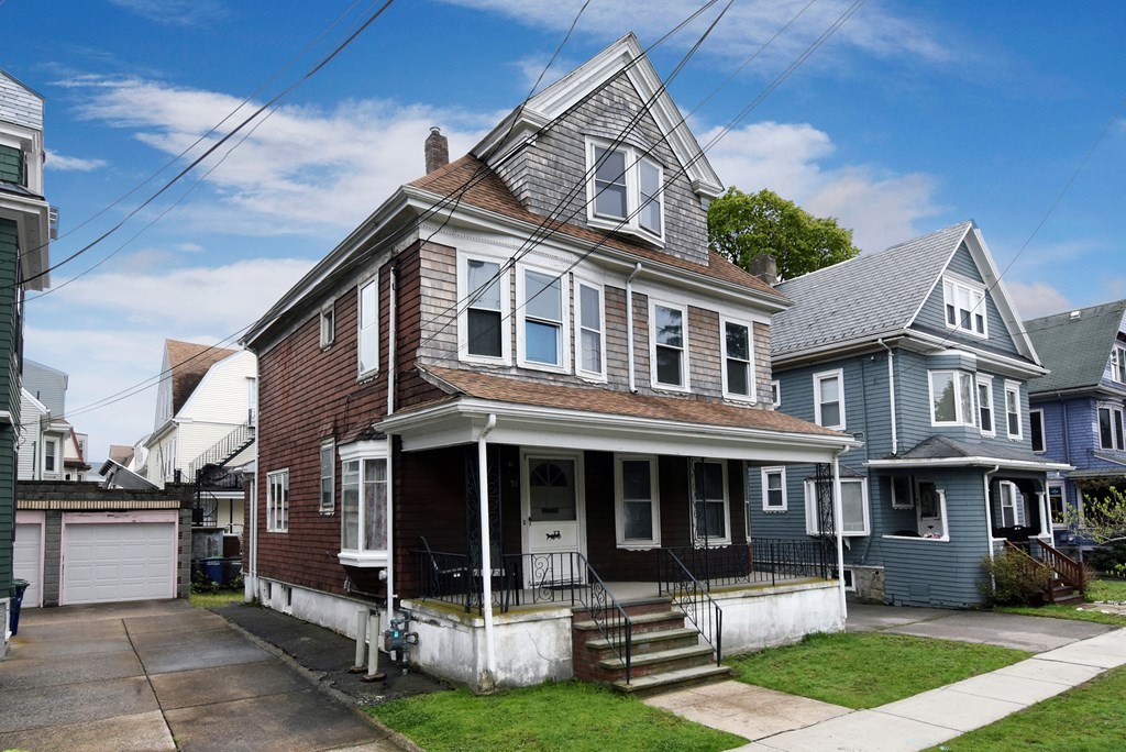 53 Highland Road Somerville, MA 02144 - Photo 2 of 32 Gallery Image 2