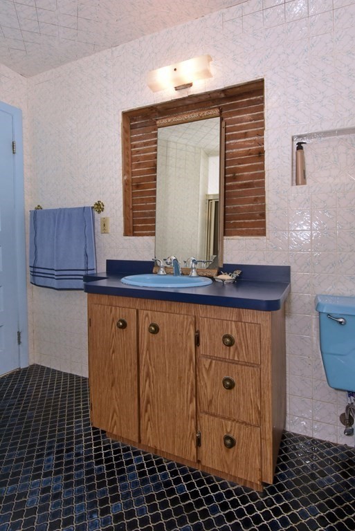 53 Highland Road Somerville, MA 02144 - Photo 28 of 32 Gallery Image 28