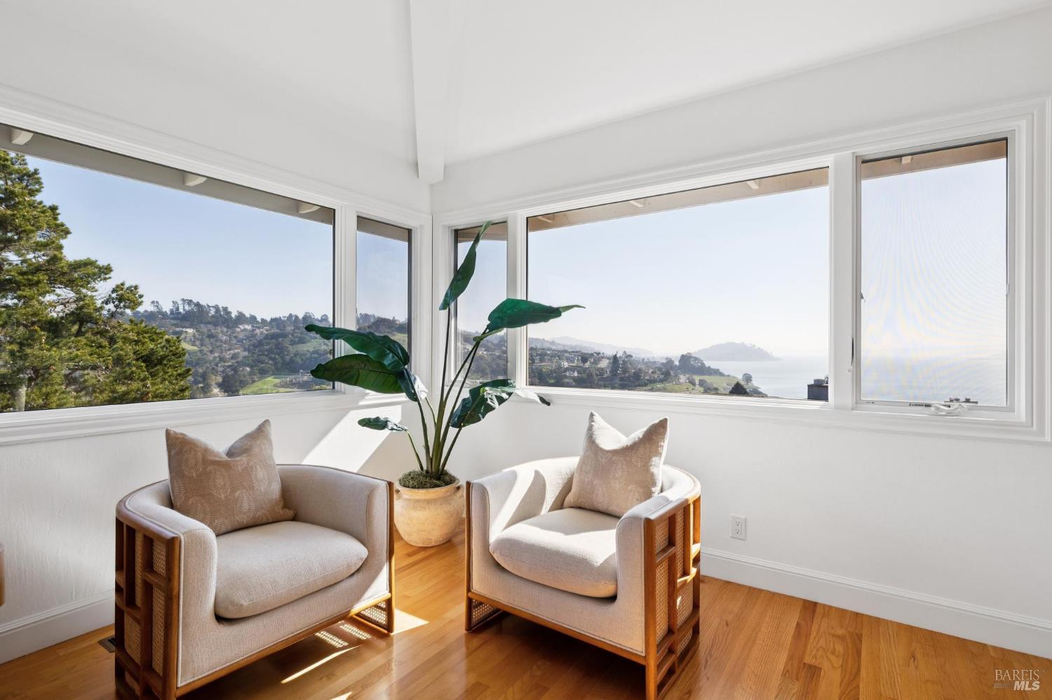 5 Warrens Way Tiburon, CA 94920 - Photo 17 of 49