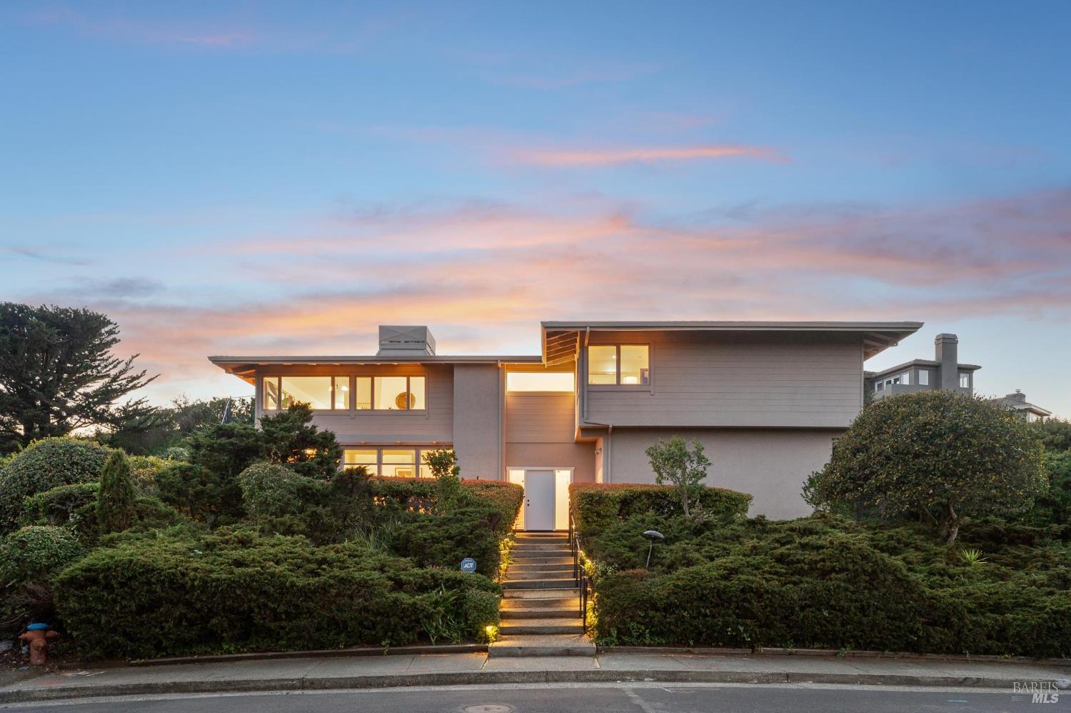 5 Warrens Way Tiburon, CA 94920 - Photo 3 of 49