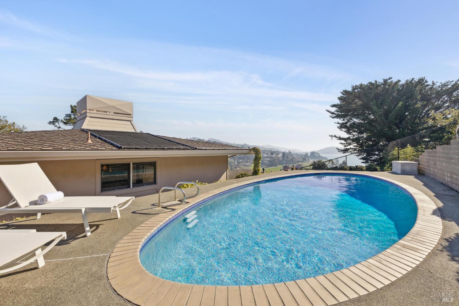 5 Warrens Way Tiburon, CA 94920 - Photo 46 of 49