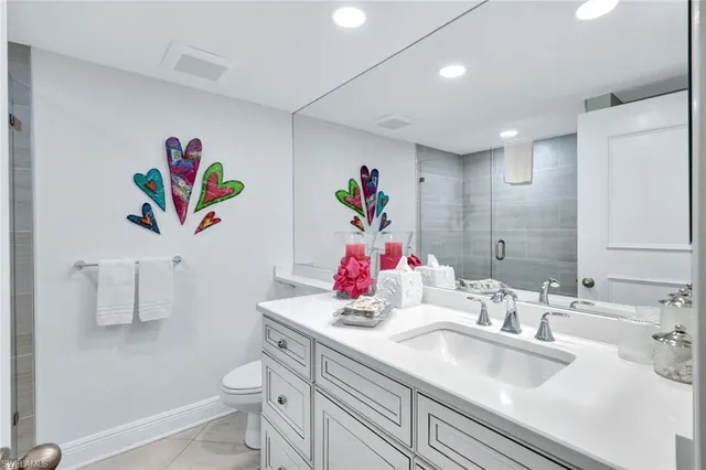 $23,000 | 4041 Gulf Shore Boulevard North, Unit 907, Naples, FL 34103