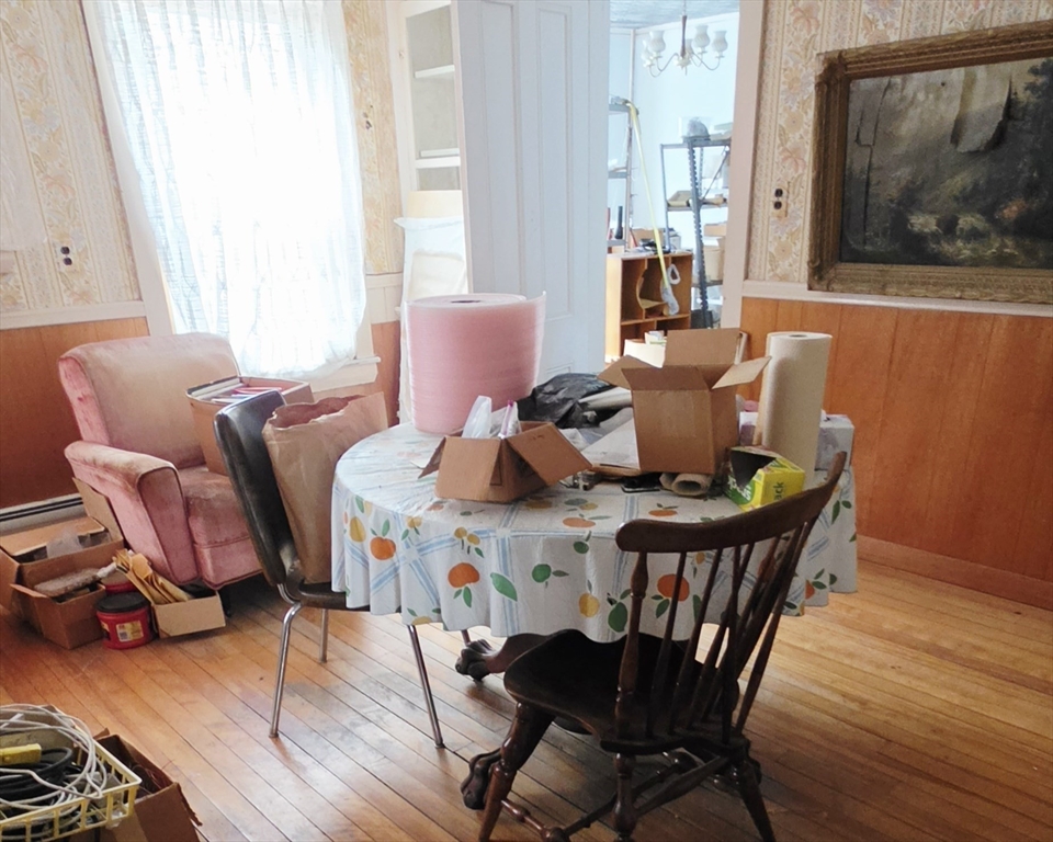 19 Buttonwoods Avenue Haverhill, MA 01830 - Photo 10 of 28