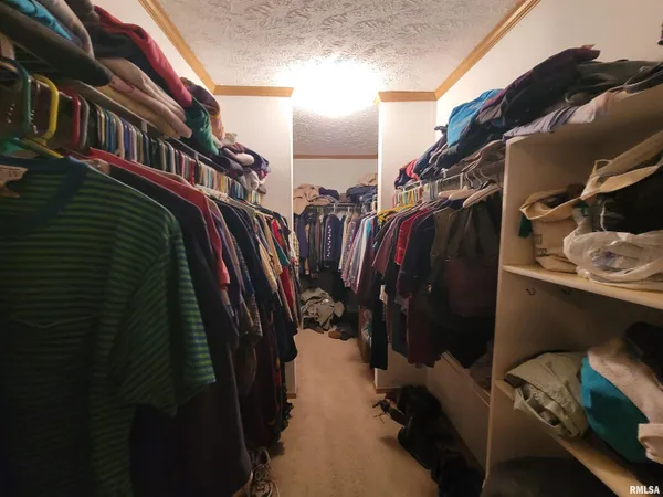 $145,000 | 427 North Hun Street, Colchester, IL 62326