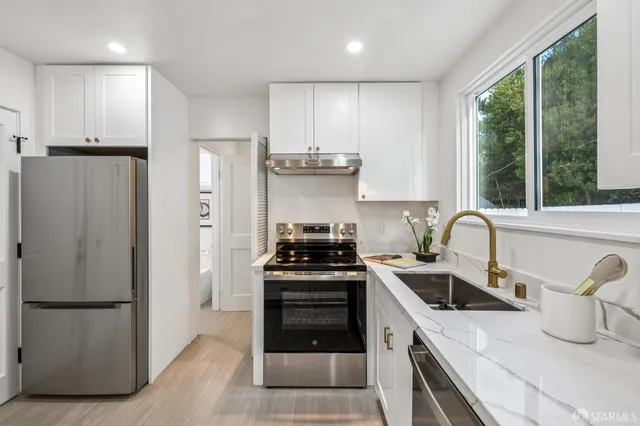 $1,095,000 | 663 Foothill Drive, Pacifica, CA 94044