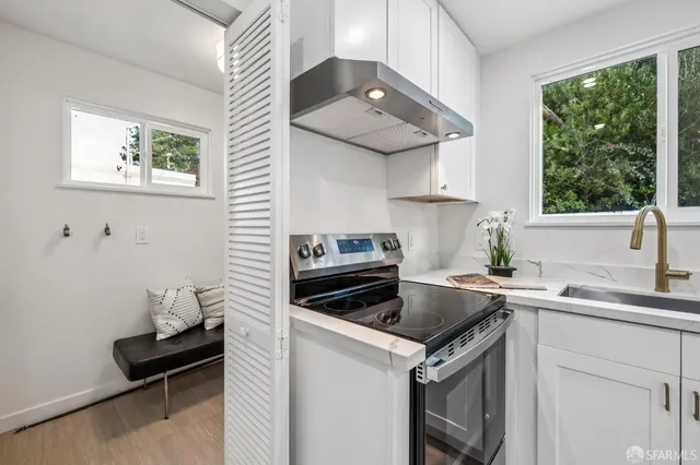 $1,095,000 | 663 Foothill Drive, Pacifica, CA 94044