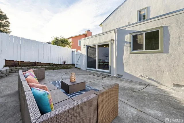 $1,095,000 | 663 Foothill Drive, Pacifica, CA 94044