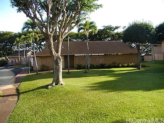$3,000 | 98-1359 Koaheahe Place, Unit 13/127, Pearl City, HI 96782