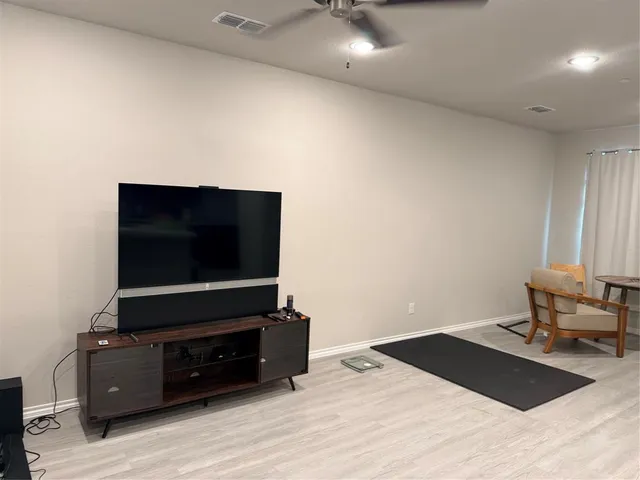 $2,100 | 2909 Bluets Drive, Mesquite, TX 75150