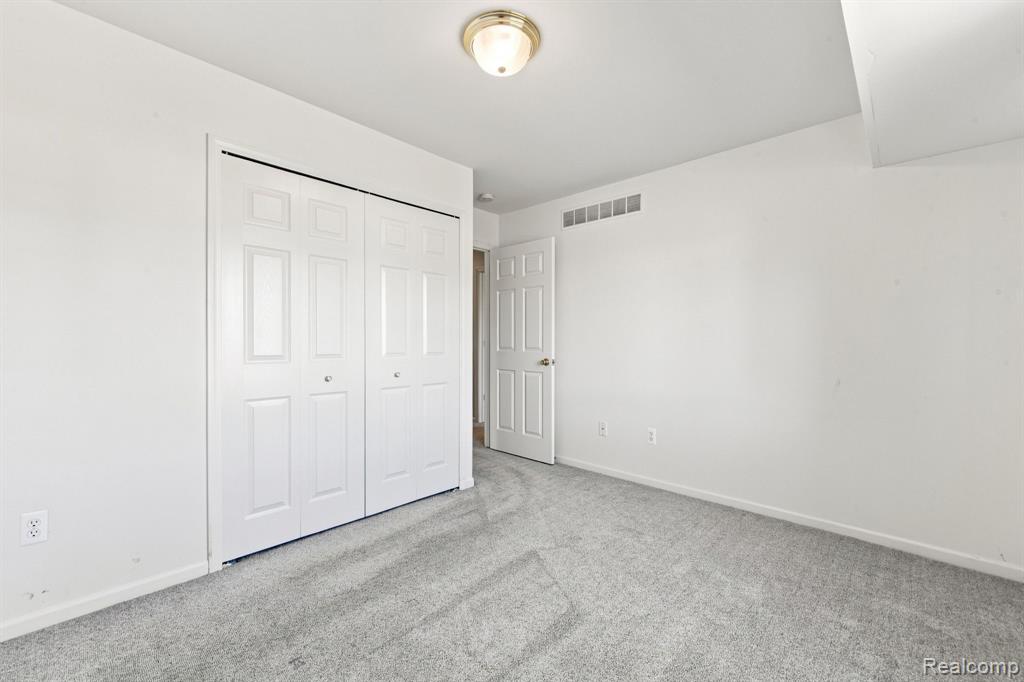 493 Harvard Drive Romeo, MI 48065 - Photo 16 of 36 Gallery Image 16