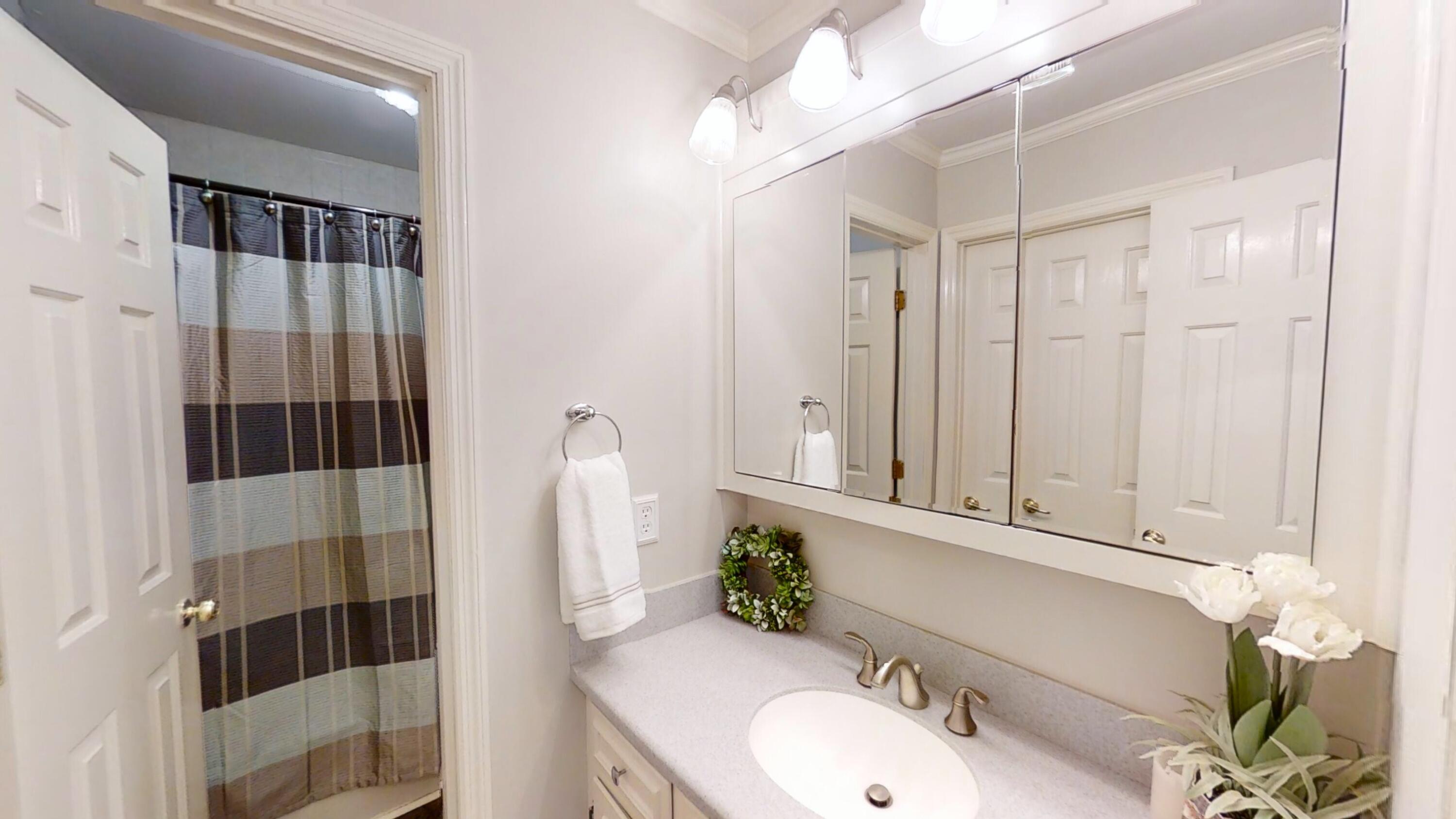 2113 Howard Mill Road North Augusta, SC 29841 - Photo 9 of 23 2113-Howard-Mill-Rd-09212022_195500