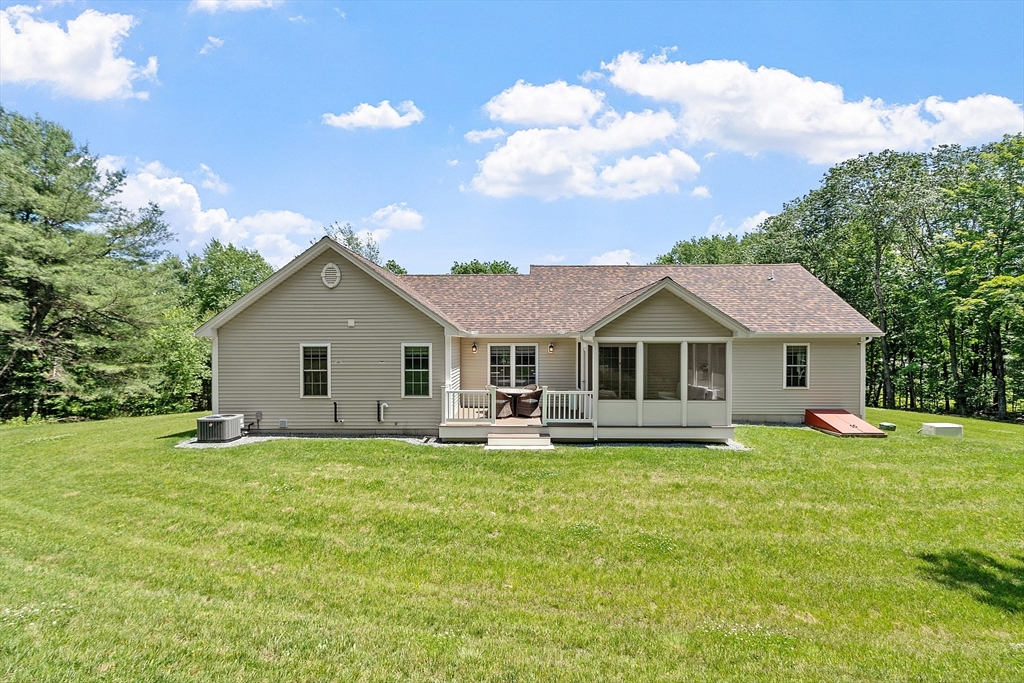 53 Turnpike Road Westminster, MA 01473 - Photo 20 of 20 Gallery Image 20