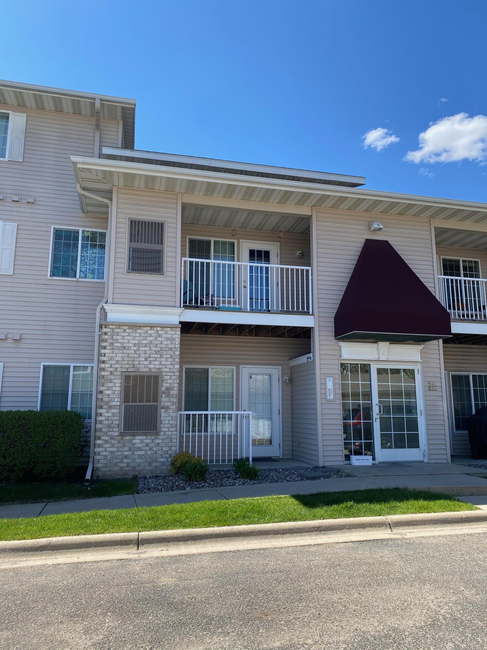 883 37th Avenue Northwest, Unit B Rochester, MN 55901 - Photo 1 of 1 Gallery Image 1