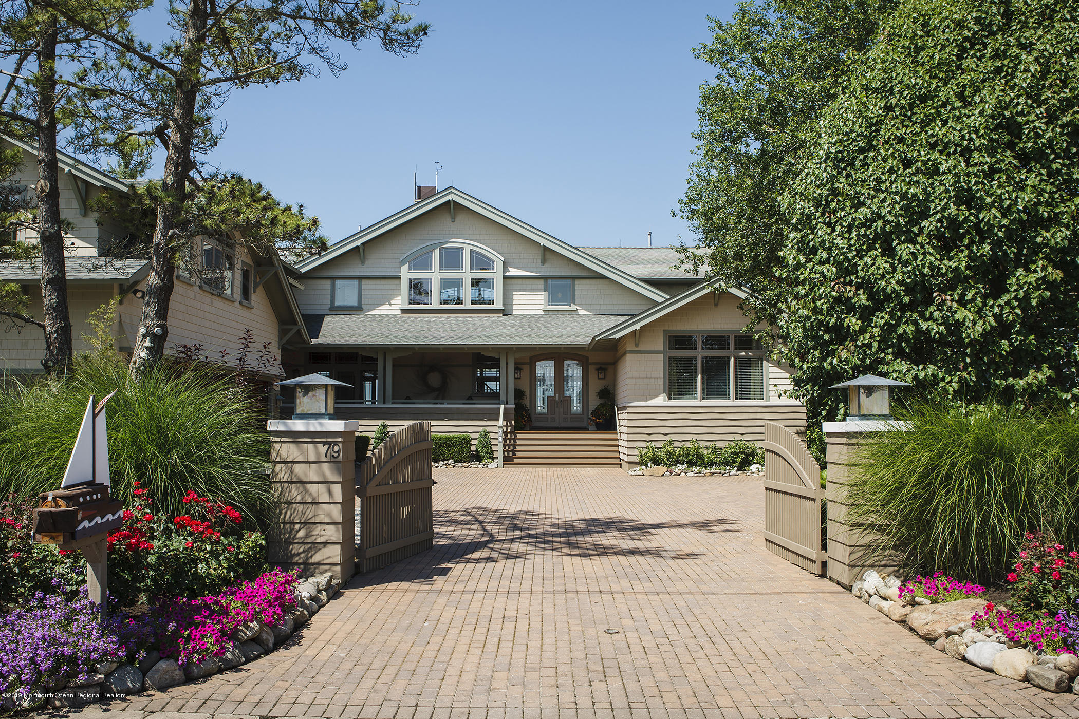 79 Bayview Beach Haven, NJ 08008 - Photo 2 of 38 Gated Courtyard Entry