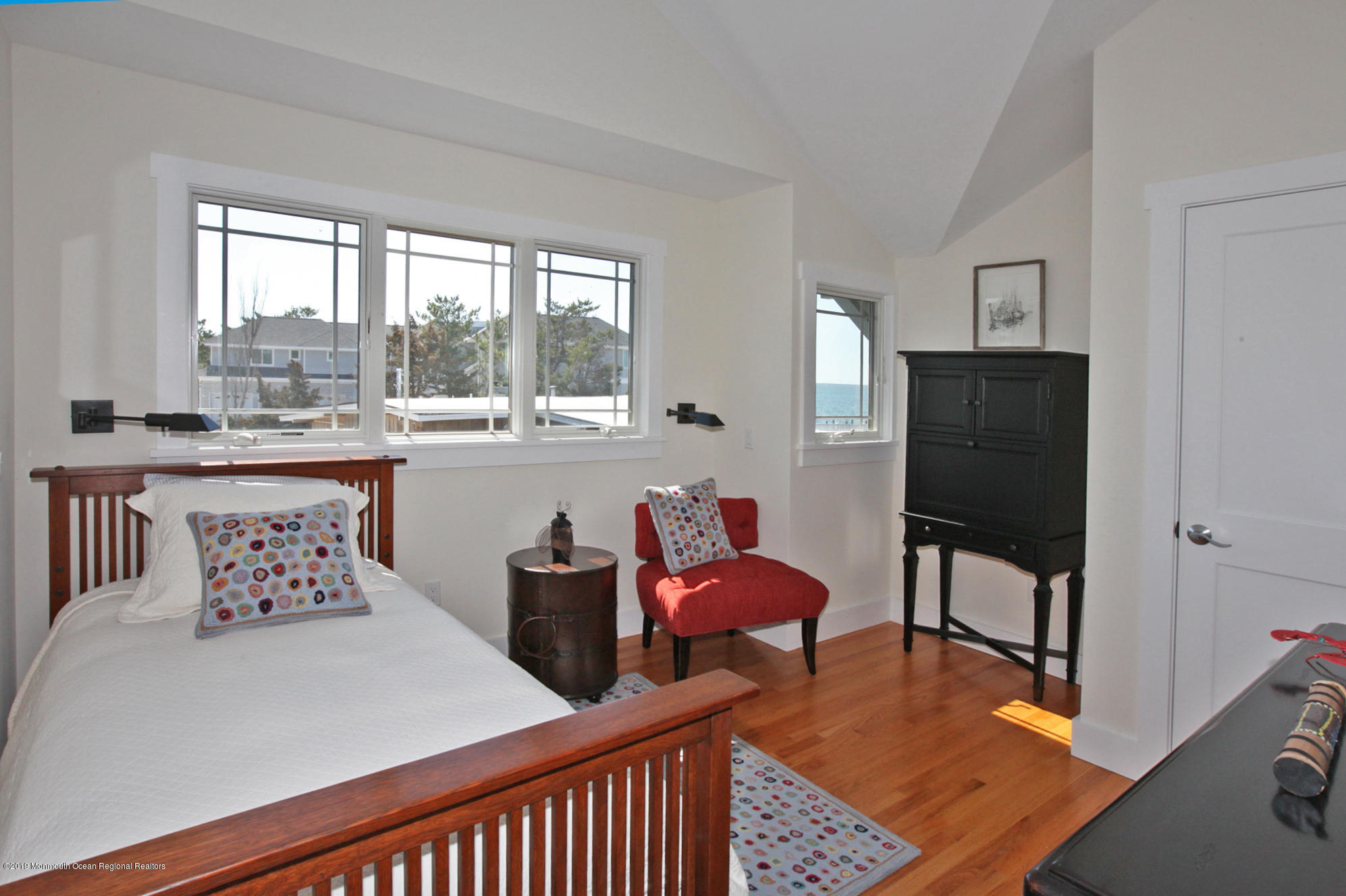 79 Bayview Beach Haven, NJ 08008 - Photo 32 of 38 Guest House Bedroom