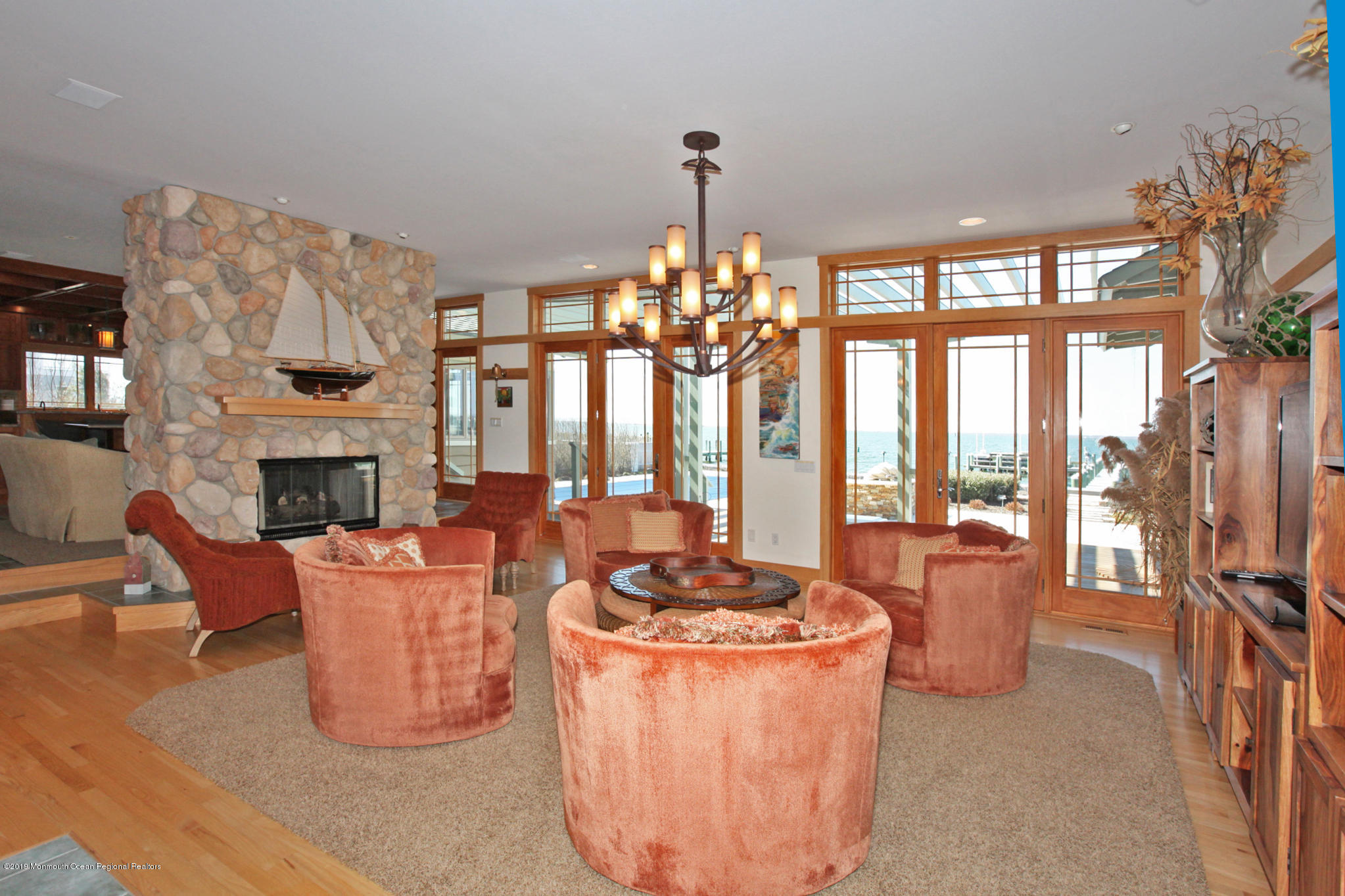 79 Bayview Beach Haven, NJ 08008 - Photo 9 of 38 Living