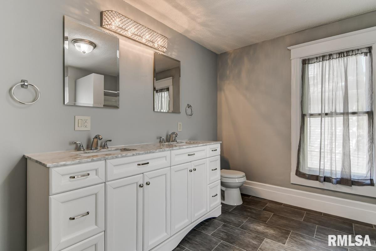 808 South MacArthur Boulevard Springfield, IL 62704 - Photo 21 of 34 Gallery Image 21