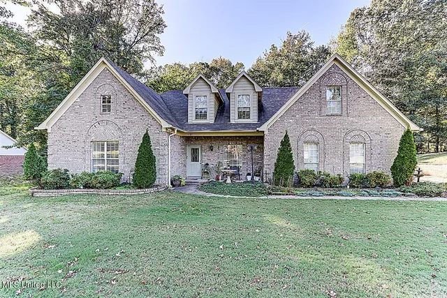 $435,000 | 1287 Dogwood Hollow Drive, Nesbit, MS 38651