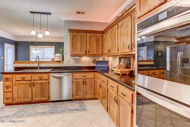 $435,000 | 1287 Dogwood Hollow Drive, Nesbit, MS 38651