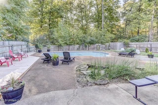 $435,000 | 1287 Dogwood Hollow Drive, Nesbit, MS 38651