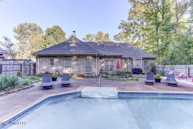 $435,000 | 1287 Dogwood Hollow Drive, Nesbit, MS 38651