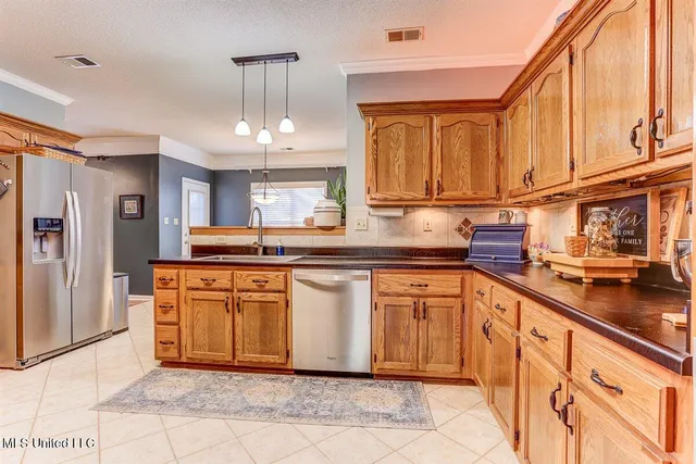 $435,000 | 1287 Dogwood Hollow Drive, Nesbit, MS 38651