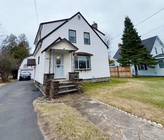 $210,000 | 2017 Highway 22B, Morrisonville, NY 12962