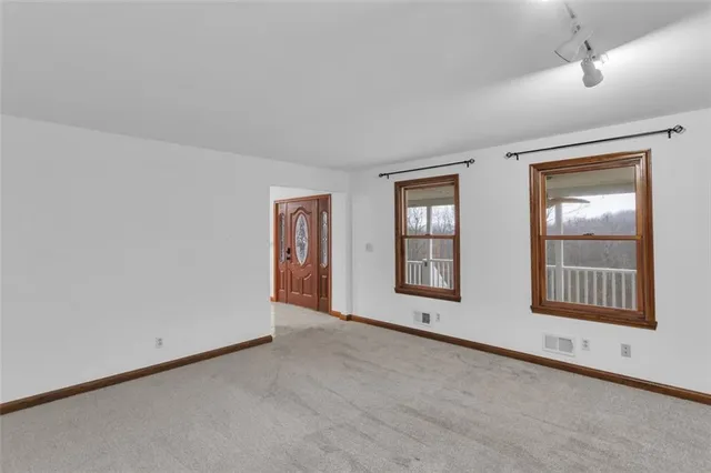 $499,900 | 288 Wallrose Heights Road, Baden, PA 15005