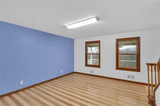 $499,900 | 288 Wallrose Heights Road, Baden, PA 15005