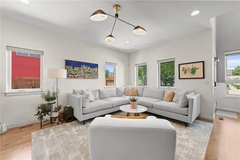 $725,000 | 2445 Tracy Avenue, Kansas City, MO 64108